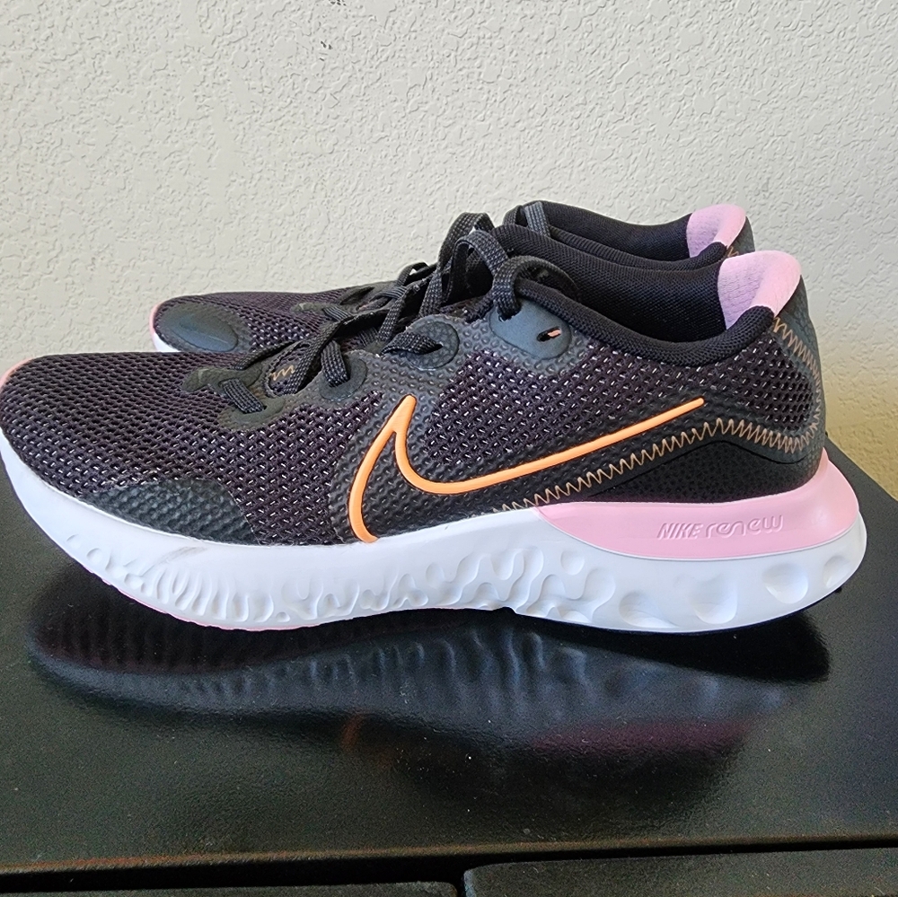 Nike Women's Athletic Shoes Black and Orange with Pink Accents